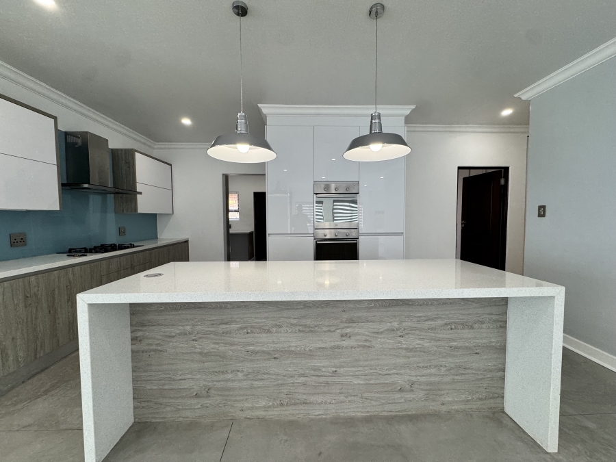 To Let 3 Bedroom Property for Rent in Wilkoppies North West